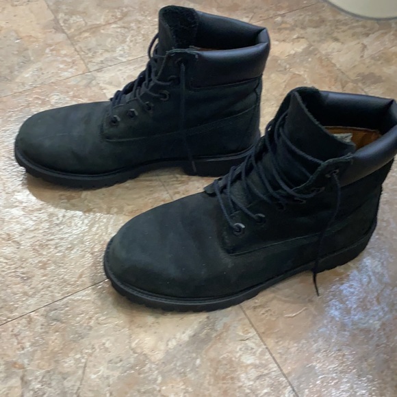 Timberland Black Boots - Picture 7 of 9